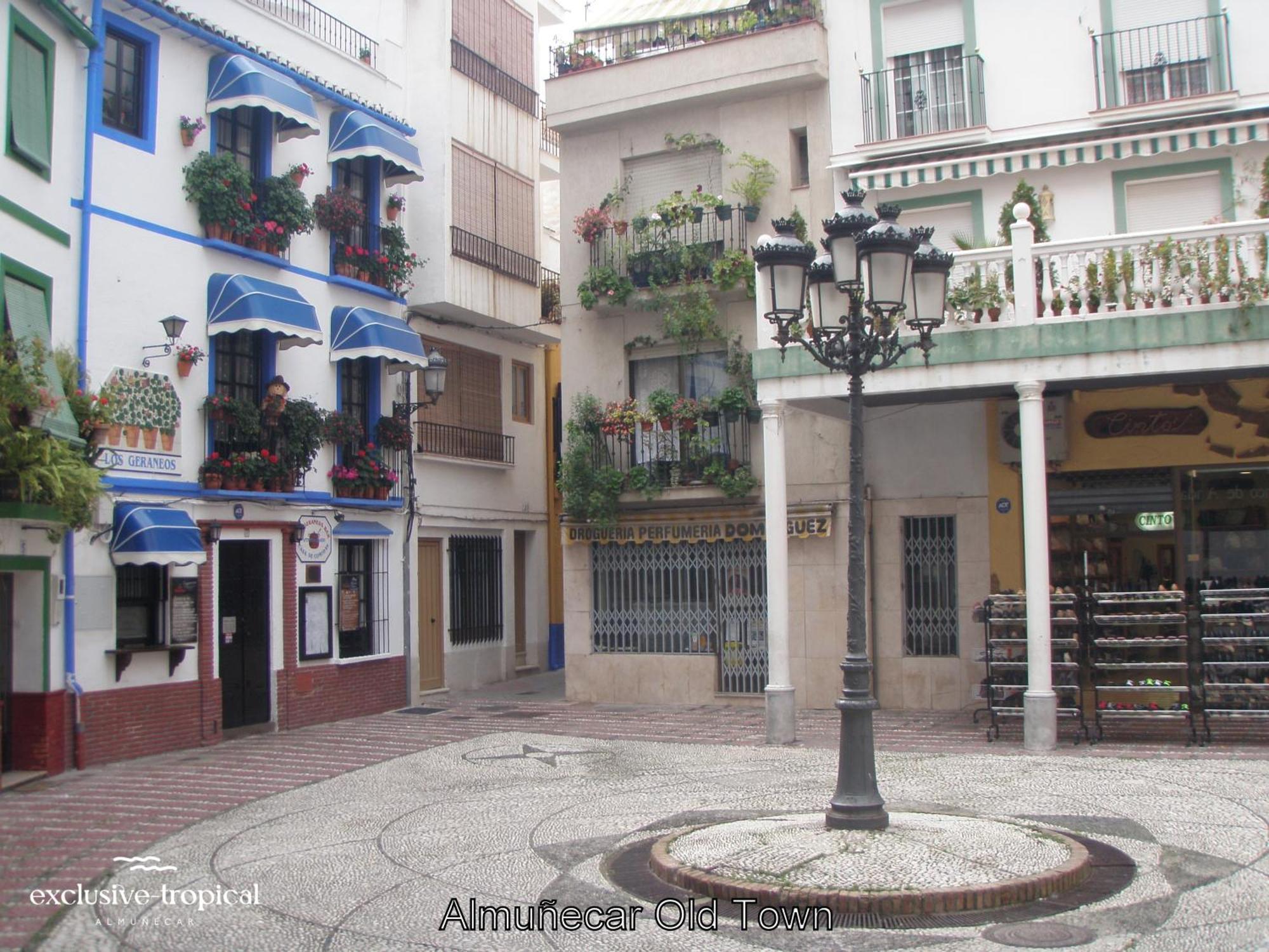 Los Cipreses - Casa Ola Almuñécar Buitenkant foto